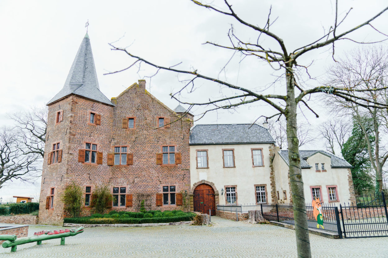 Heiraten in Burg Bubenheim Freie Trauung Hochzeitsfotograf