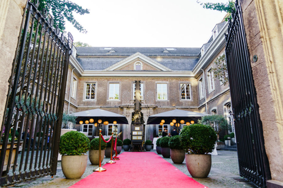 Wolkenburg Hochzeitslocation Köln